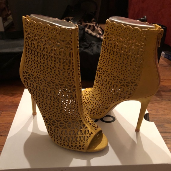 Yellow Sunshine - Picture 2 of 2